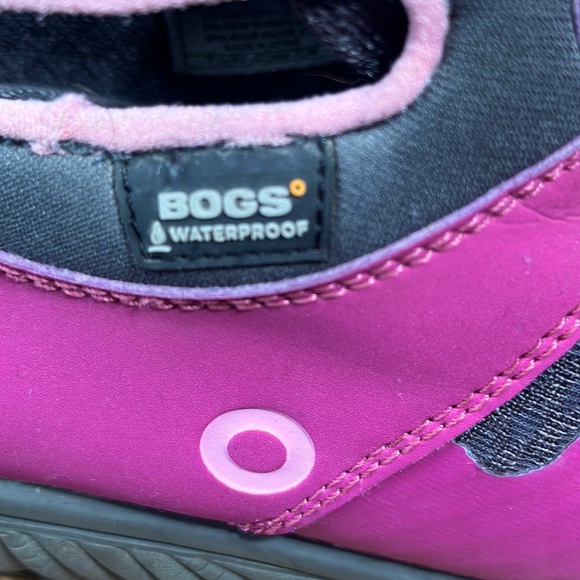 Bogs Girls Ankle Boots Youth size 5 Bungee Pink Gray Hiking Waterproof Booties - Picture 4 of 14